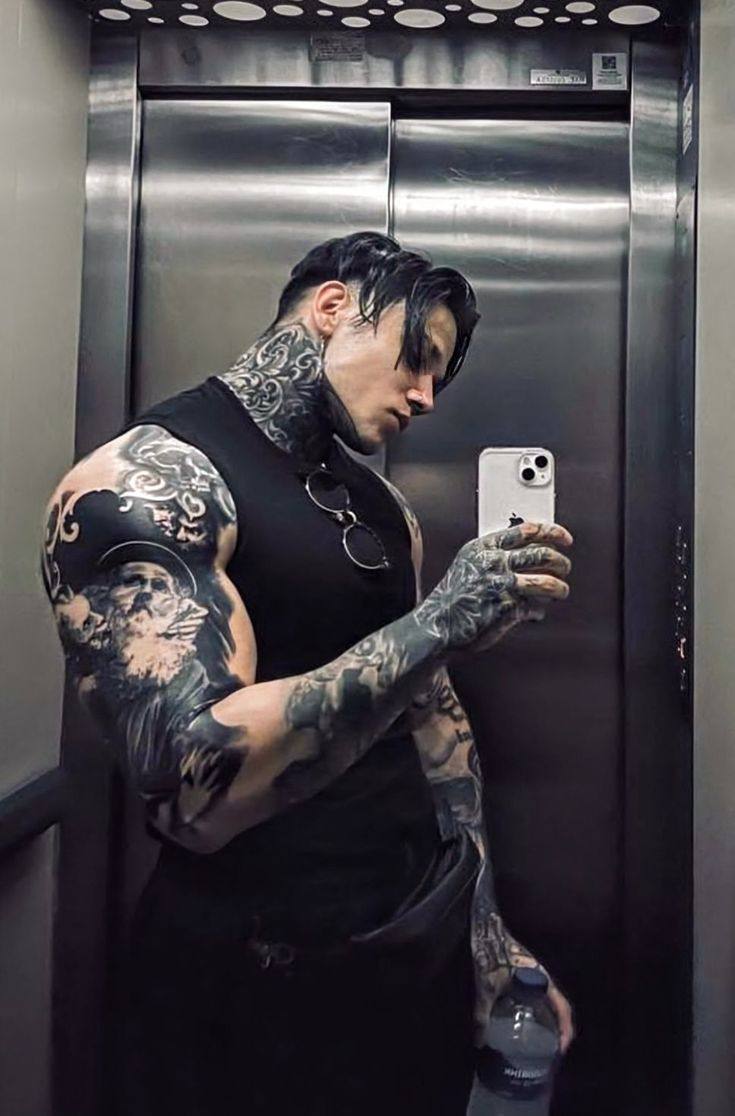 LYON 😈